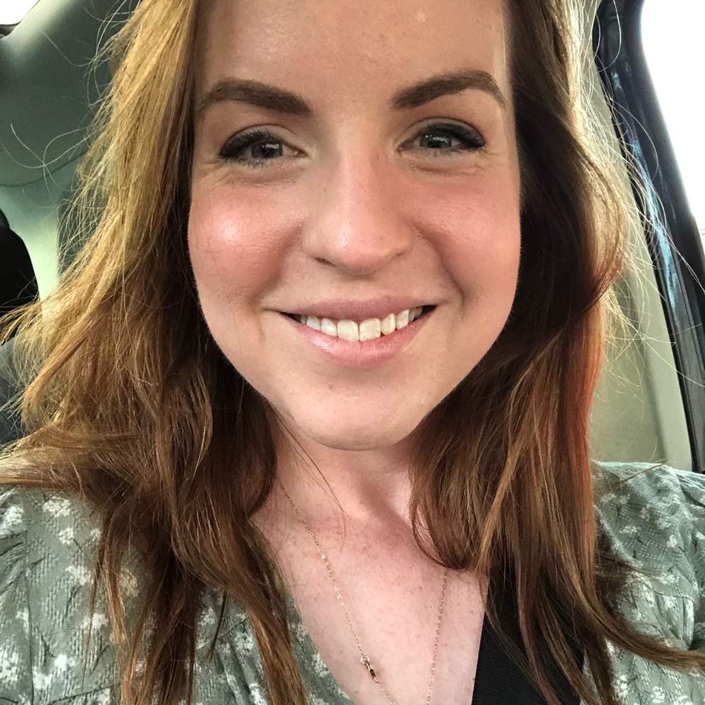 Meet your Posher, Christina